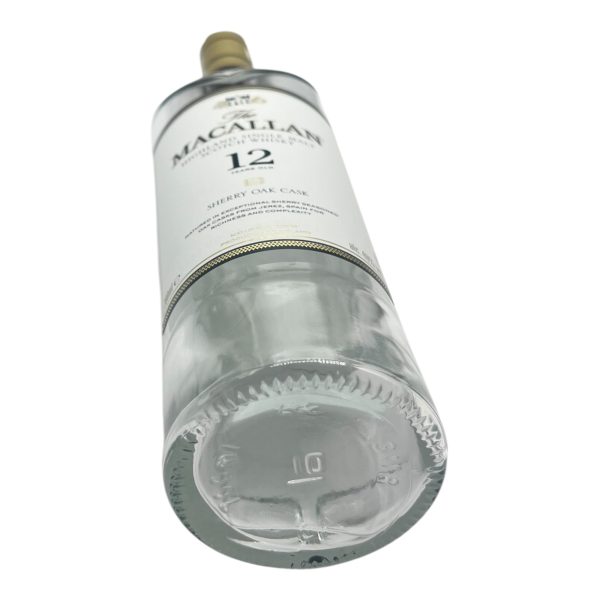 Macallan 12-year-old single malt whisky bottle artwork, 700ml, hand-carved, collection display - Image 5