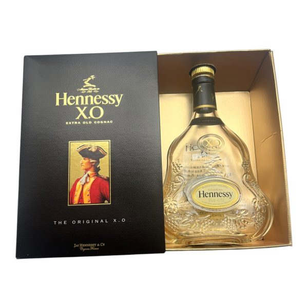 Hennessy XO 700ml wine bottle artwork, luxury collectibles, fine decoration, high-end gifts, unique design