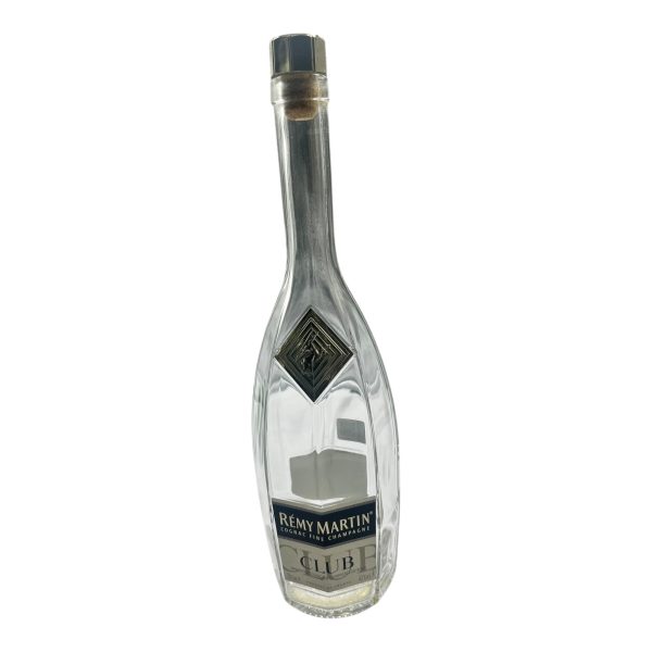 Remy Martin CLUB-1 700ml limited edition wine bottle artwork, classic design, collection of good products, showing taste - Image 2