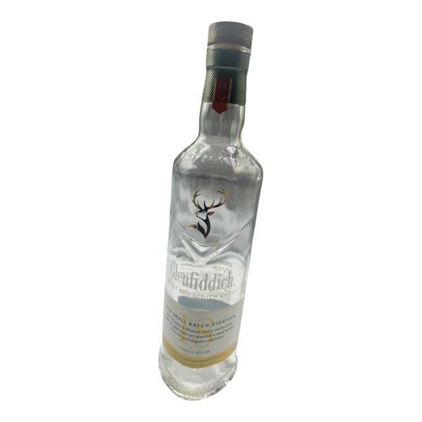 Glenfiddich 18 Year Old Single Malt Whisky 700ml Fine Bottle, Collectible Art - Image 4